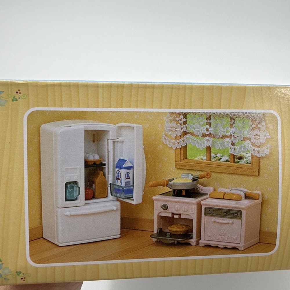 EPOCH Calico Critters Playful Starter Furniture set New In Box